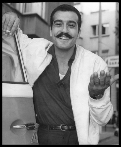 Fikret Hakan