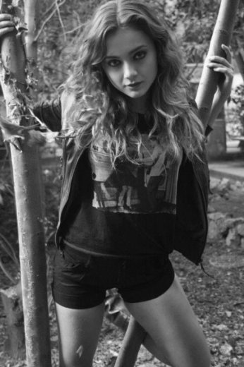 Damla Sönmez