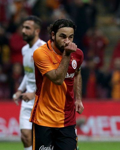 Selçuk İnan