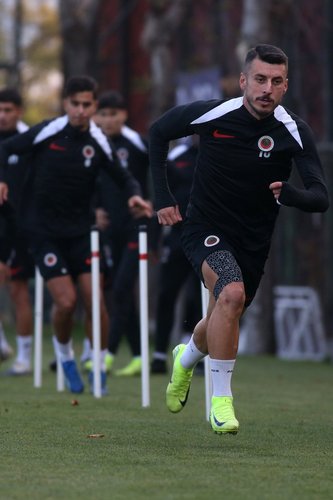 Behram Zülaloğlu