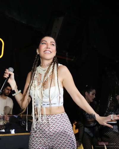Hande Yener