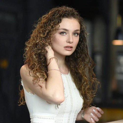 Serra Arıtürk