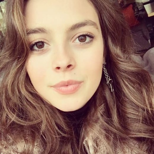 Melis Sezen