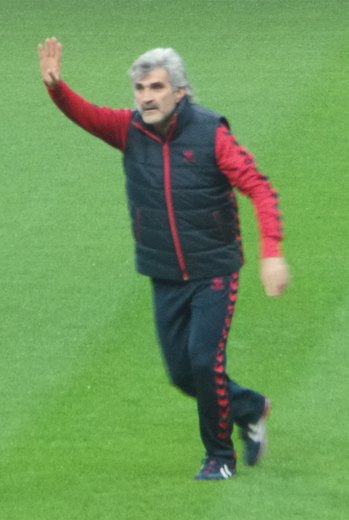 Uğur Tütüneker