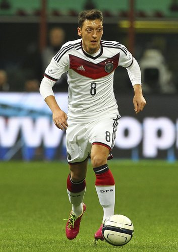 Mesut Özil
