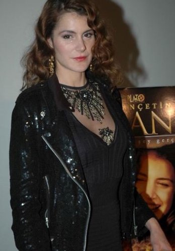 Yasemin Kozanoğlu