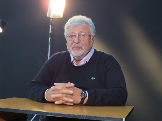 Metin Akpınar