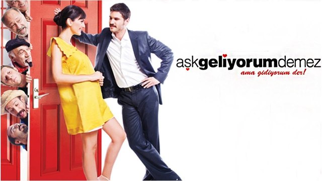 Aşk Geliyorum Demez