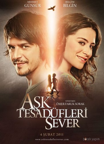 Love Likes Coincidences (Aşk Tesadüfleri Sever)