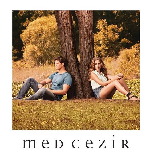 Tidal Views (Medcezir Manzaraları)