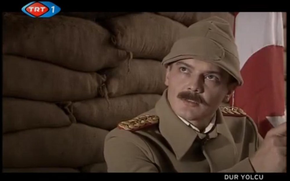 قف أيها المسافر (Dur Yolcu)