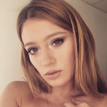 Gizem Karaca Kimdir ?